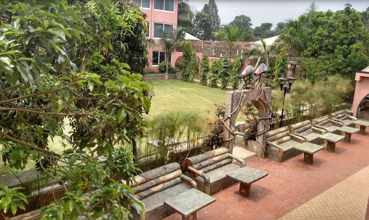 Imperial Golf View Hotel Entebbe Exterior foto