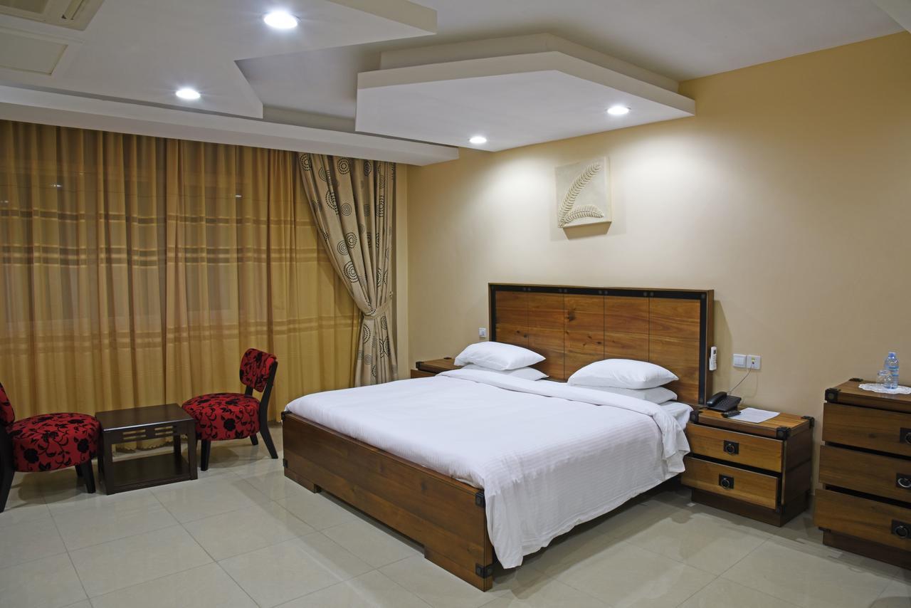 Imperial Golf View Hotel Entebbe Exterior foto